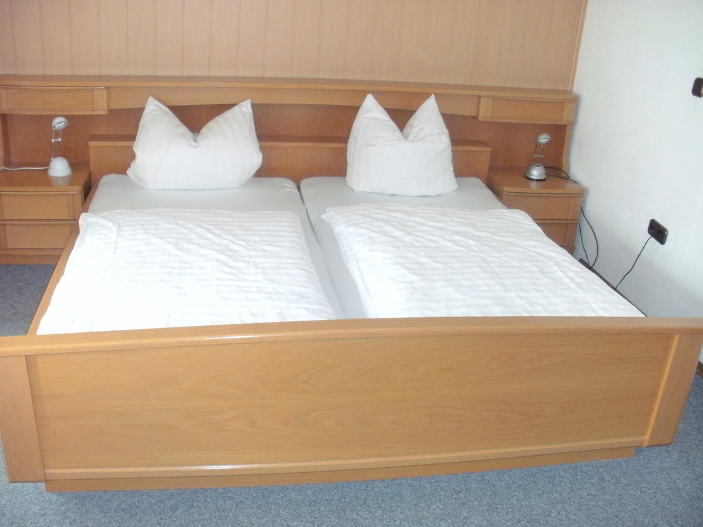 Landhotel Zum Schiff Laurenburg Стая снимка